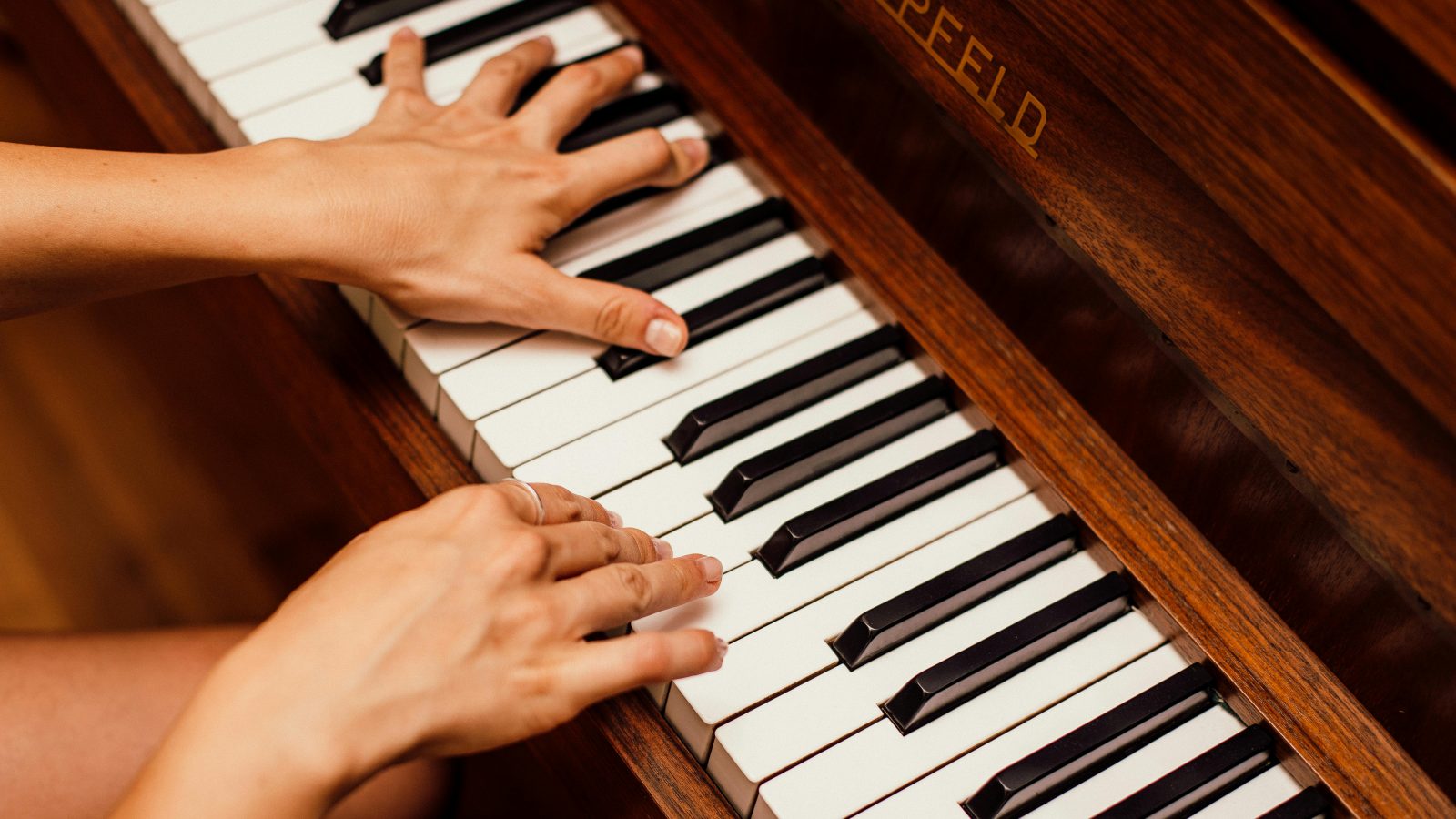 Playing The Piano Scaled Aspect Ratio 1600 900